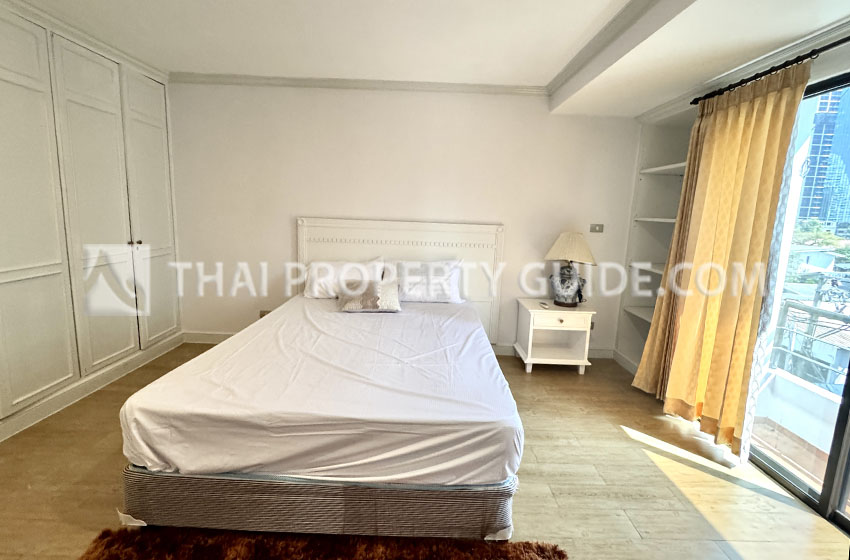 Apartment in Phaholyothin 